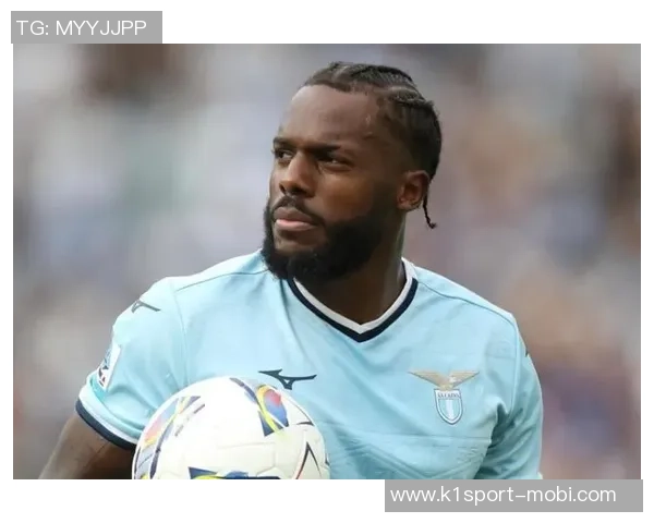 贝西克塔斯宣布租借维拉后卫厄兹詹并附带选择性买断条款 贝西克塔斯宣布租借维拉后卫厄兹詹并附带选择性买断条款