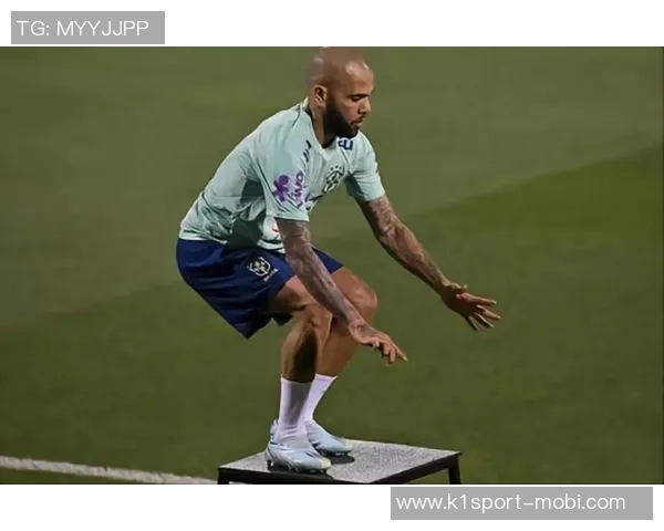 阿什拉夫将在法甲轮休巴黎或让马尔基尼奥斯等人替补出战 阿什拉夫将在法甲轮休巴黎或让马尔基尼奥斯等人替补出战